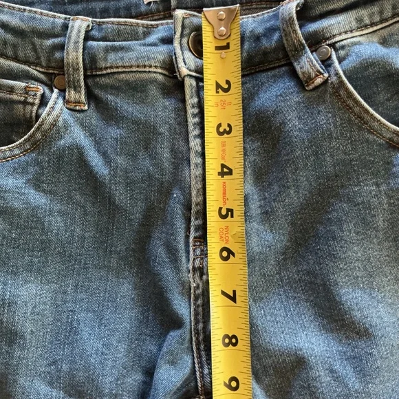 Carve Designs Carson Straight Leg Jeans 6 - Picture 4 of 7